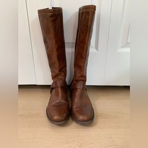 Frye Melissa belted boots- women’s 8.5